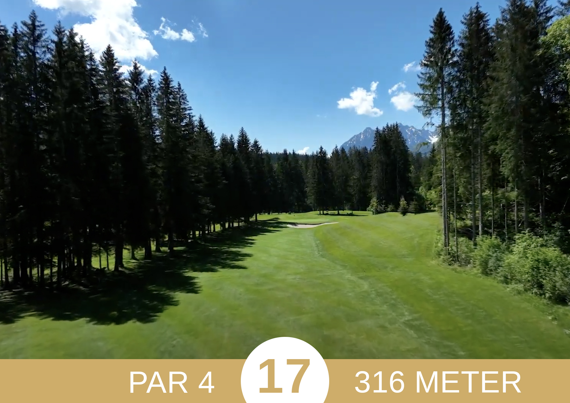 Golf Loch 17 des Kaiserwinkl Golf Kössen - Lärchenhof
